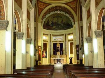 Nhà thờ cổ kiểu Byzantine cực đẹp