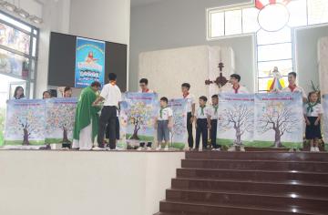 TỔNG KẾT HOẠT ĐỘNG HOA THIÊNG DÂNG MẸ -  THÁNG 10/2016