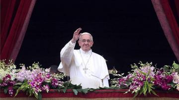 ĐỨC THÁNH CHA ĐỌC SỨ ĐIỆP GIÁNG SINH VÀ BAN PHÉP LÀNH TOÀN XÁ CHO THÀNH ROMA VÀ TOÀN THẾ GIỚI