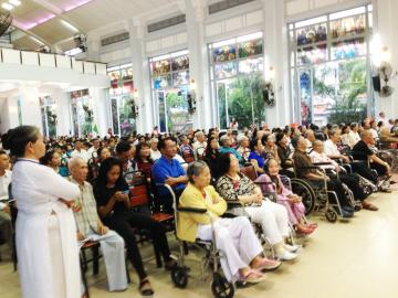 Giáo xứ Hạnh Thông Tây Thánh lễ cầu cho bệnh nhân
