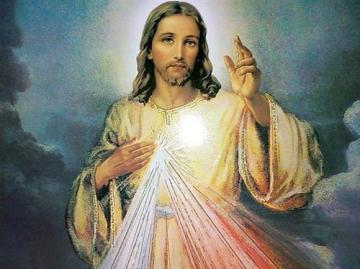 Việc Tôn Kính Thánh Tâm Chúa Giêsu Có Khác Với Việc Tôn Kính Lòng Chúa Thương Xót Không?