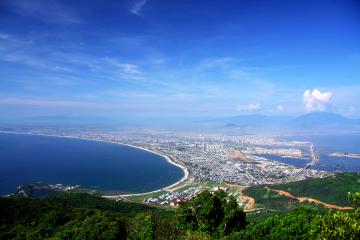 LẶNG ĐỂ “NHÌN”
